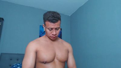 Lothbrok_strong webcam model stream image