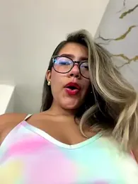 sara_calderon webcam model stream image