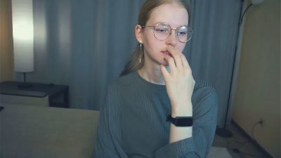 MertieAlie webcam model stream image