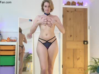 island_peach webcam model stream image