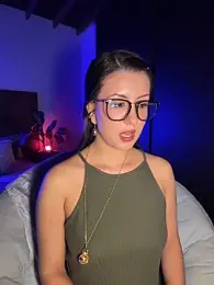 EmaSaenz webcam model stream image