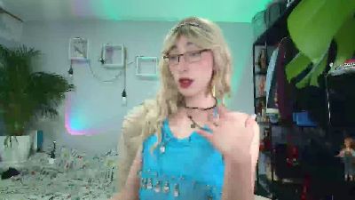 NicoleLpz webcam model stream image