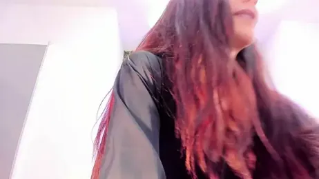 realhotfallingdevil webcam model stream image