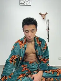 XiaoLin-01 webcam stripchat model stream image