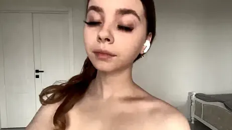 EhtelBiondi webcam stripchat model stream image