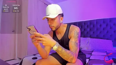 teo_swt webcam stripchat model stream image