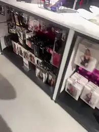 Axel_black10 webcam stripchat model stream image