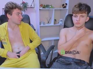 travis-wolf webcam model stream image