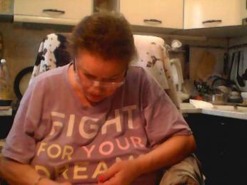 AlyaBest webcam model stream image