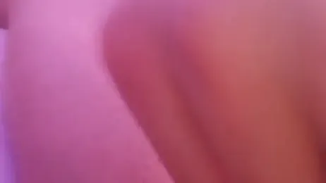 gurlnips webcam model stream image