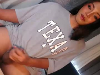 tina_allure webcam model stream image