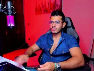 Bruno Oconer webcam model stream image