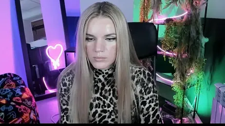 ViollaWise webcam model stream image