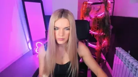 ViollaWise webcam model stream image