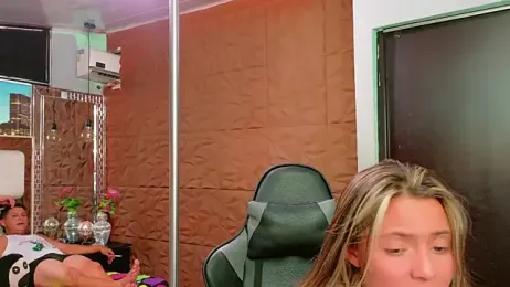 ValentinaAndTerry webcam model stream image