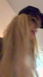 NyxBaroness webcam model stream image