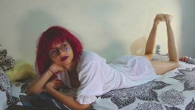 Nadesdha webcam model stream image