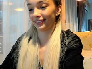 sassyt33n webcam camsoda model stream image