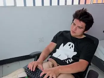 invincible200 webcam model stream image