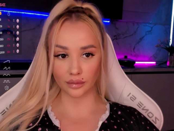 In-your-fucking-mind webcam model stream image