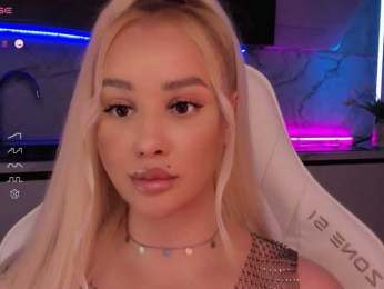 In-your-fucking-mind webcam model stream image