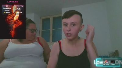 twind_hot39 webcam model stream image