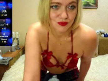 YourXQueen webcam model stream image