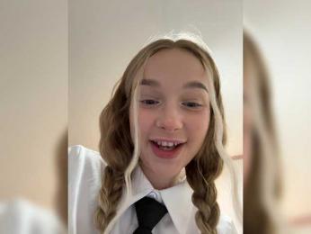 MimiMila webcam bongacams model stream image