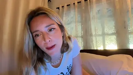 SirenaBelle webcam model stream image