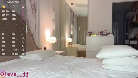 Eva_JJ webcam model stream image