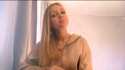 SuziFairbanks webcam model stream image