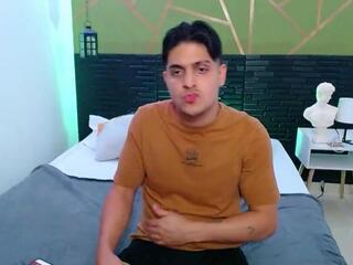 Rooney Saenz webcam model stream image