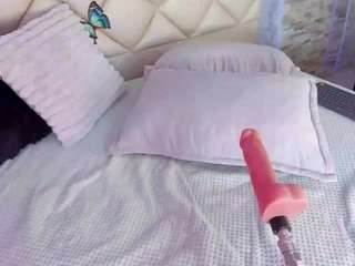 katniss-lovee webcam model stream image