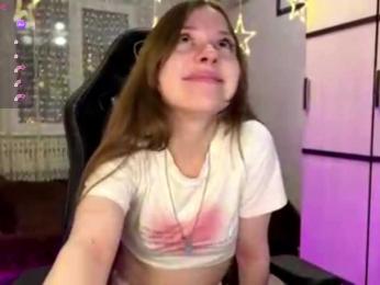 AleidaTeman webcam model stream image