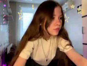 AleidaTeman webcam model stream image