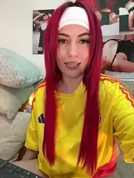 zafiro_mo0n webcam model stream image