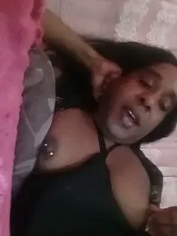 Hellentrans24 webcam model stream image