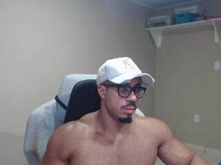 Mike Hotk webcam model stream image