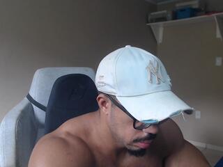 Mike Hotk webcam model stream image