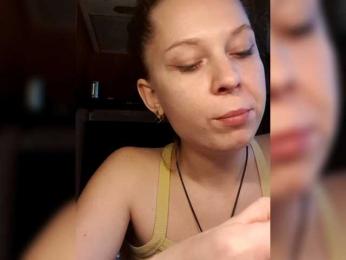 Kusia001 webcam model stream image