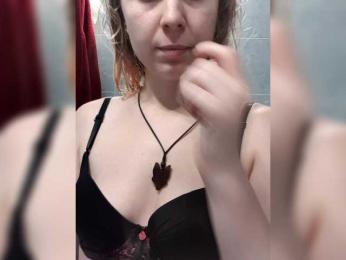 Kusia001 webcam model stream image