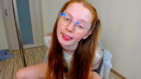 Fire_Luna webcam model stream image