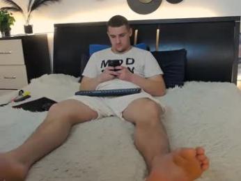 tim_mart webcam model stream image