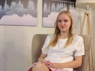 Setsuko Nordmeyer webcam model stream image