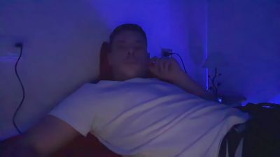 vezzo99 webcam model stream image