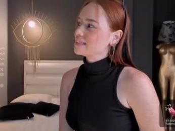 corinnerusso webcam model stream image