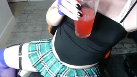 famousALYX webcam model stream image