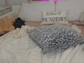 emmagray01 webcam model stream image