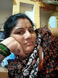 Rakhi99x webcam model stream image