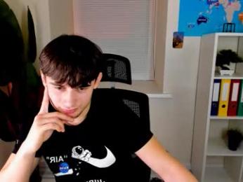 alejandro_ellias webcam model stream image